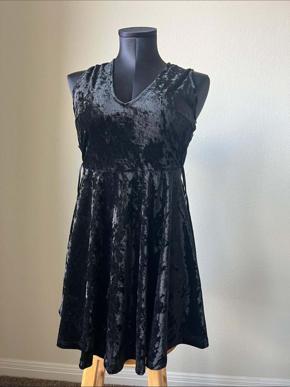 Lulu's Black Crushed Velvet V-Neck Mini Dress